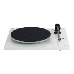 Rega Planar 2 blanc Vue de face