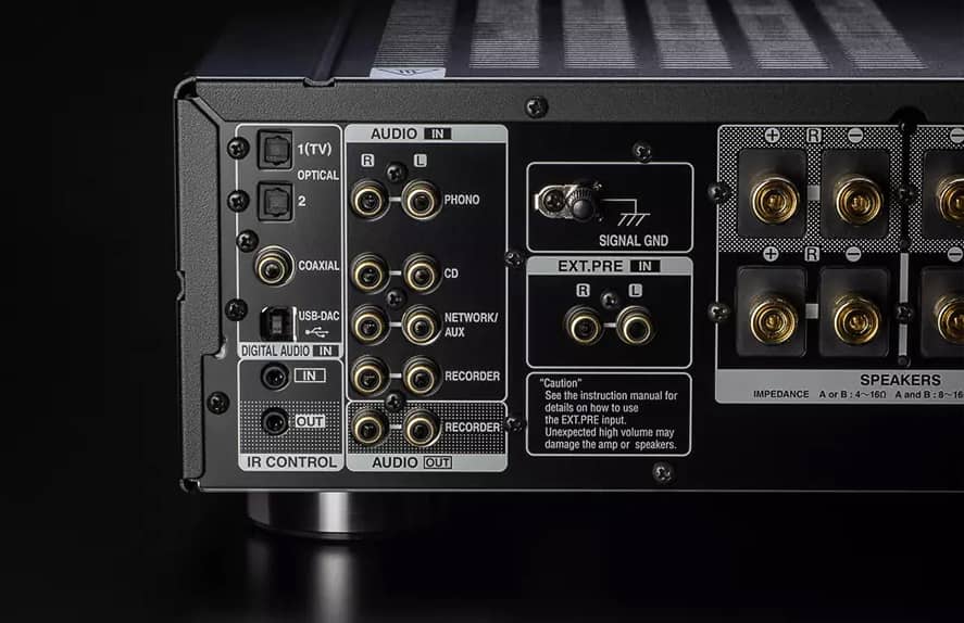 Denon PMA 1700NE galerie connectique 1