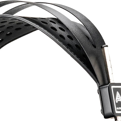 Zoom sur le double arceau du casque Audeze LCD 2 Classic Closed Back