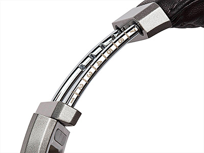 Arceau ajustable du Denon AH D9200