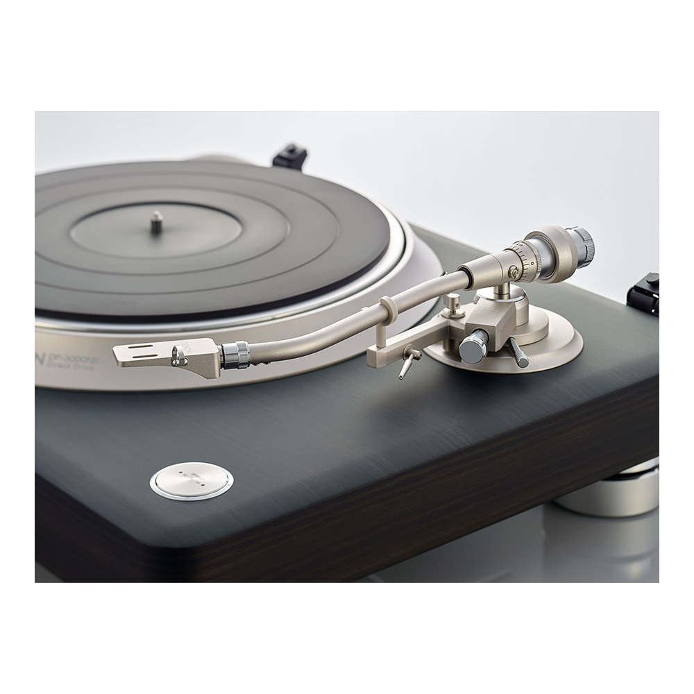 Bras de lecture de la platine vinyle Denon DP 3000NE