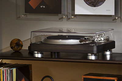 Capot amovible de la Denon DP 3000NE