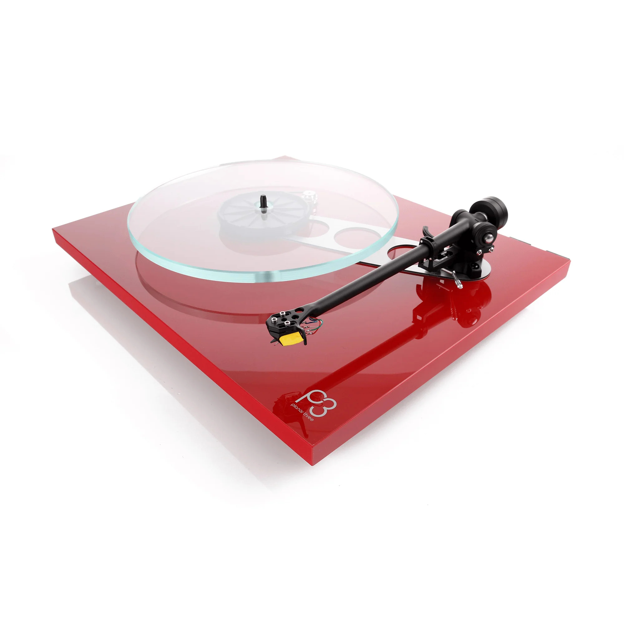 RegaPlanar3TurntableRedExact01 4000x@2x.progressive