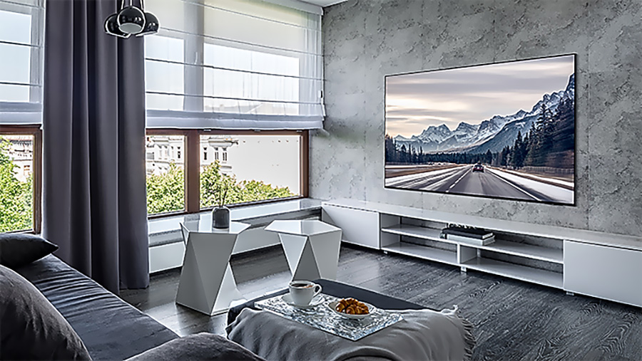 Téléviseur OLED Samsung QE65S95D accroché au mur
