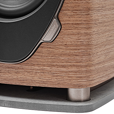 socle en beton de l'enceinte Sonus faber Sonetto I G2