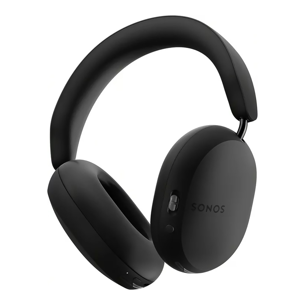 Trois quarts avant du Sonos Ace noir dévoilant les oreillettes et l’arceau ajustable