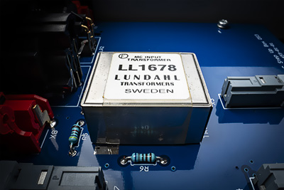 Détail du transformateur Lundahl LL 1678