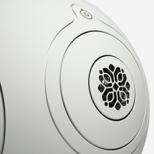 DEVIALET PHANTOM ULTIMATE 108 DB Light Pearl detail