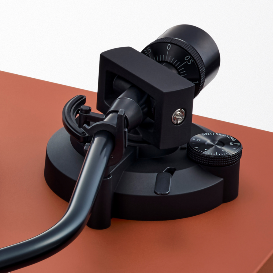 Technics SL 40CBT bras 1